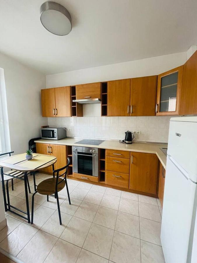 Central Studio Close To Andrassy Avenue For 4 Persons Budapeste Exterior foto
